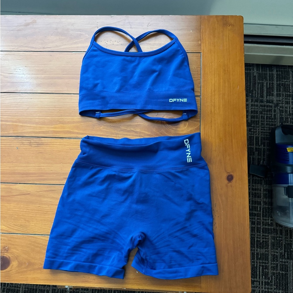 Dfyne set